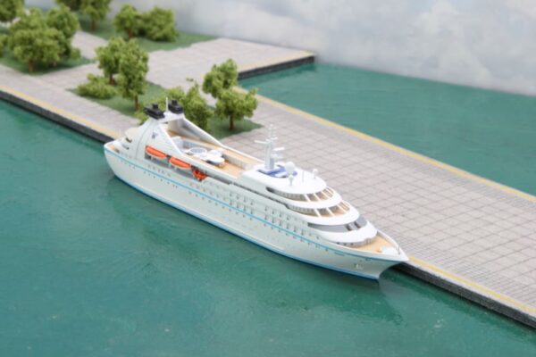 STAR BREEZE - Image 2